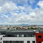 Maurer Residence Penthouse Coresi